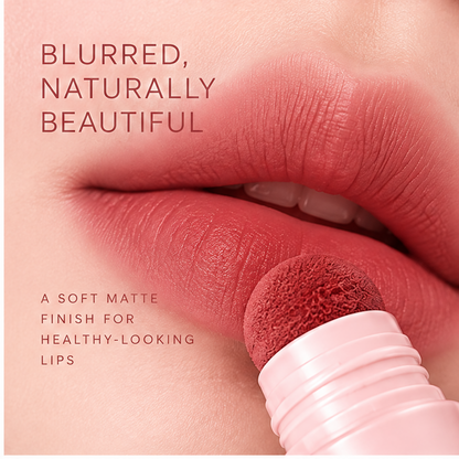 AURVOA Cushion Lip Tint - blurred naturally beautiful lips close-up